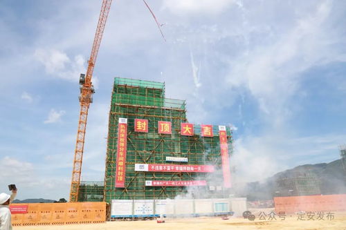 定安大岭矿项目筛分及水洗砂车间顺利封顶 土建工程进入收尾阶段