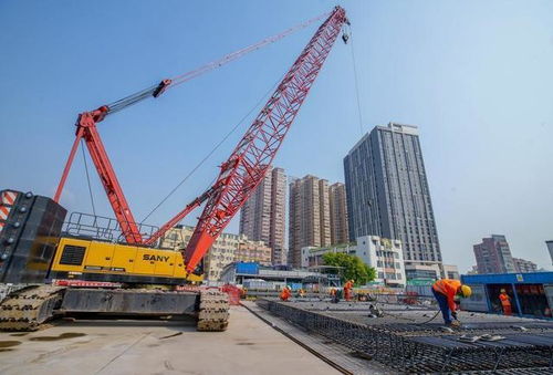 广州地铁十号线土建工程进度突破四成，系城市交通新动脉